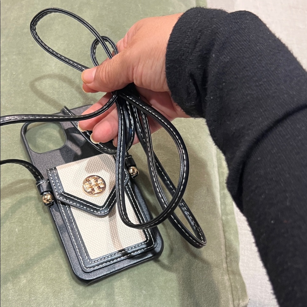 Elegant Black and Cream Tory Burch Phone Case with Strap - Picture 3 of 8